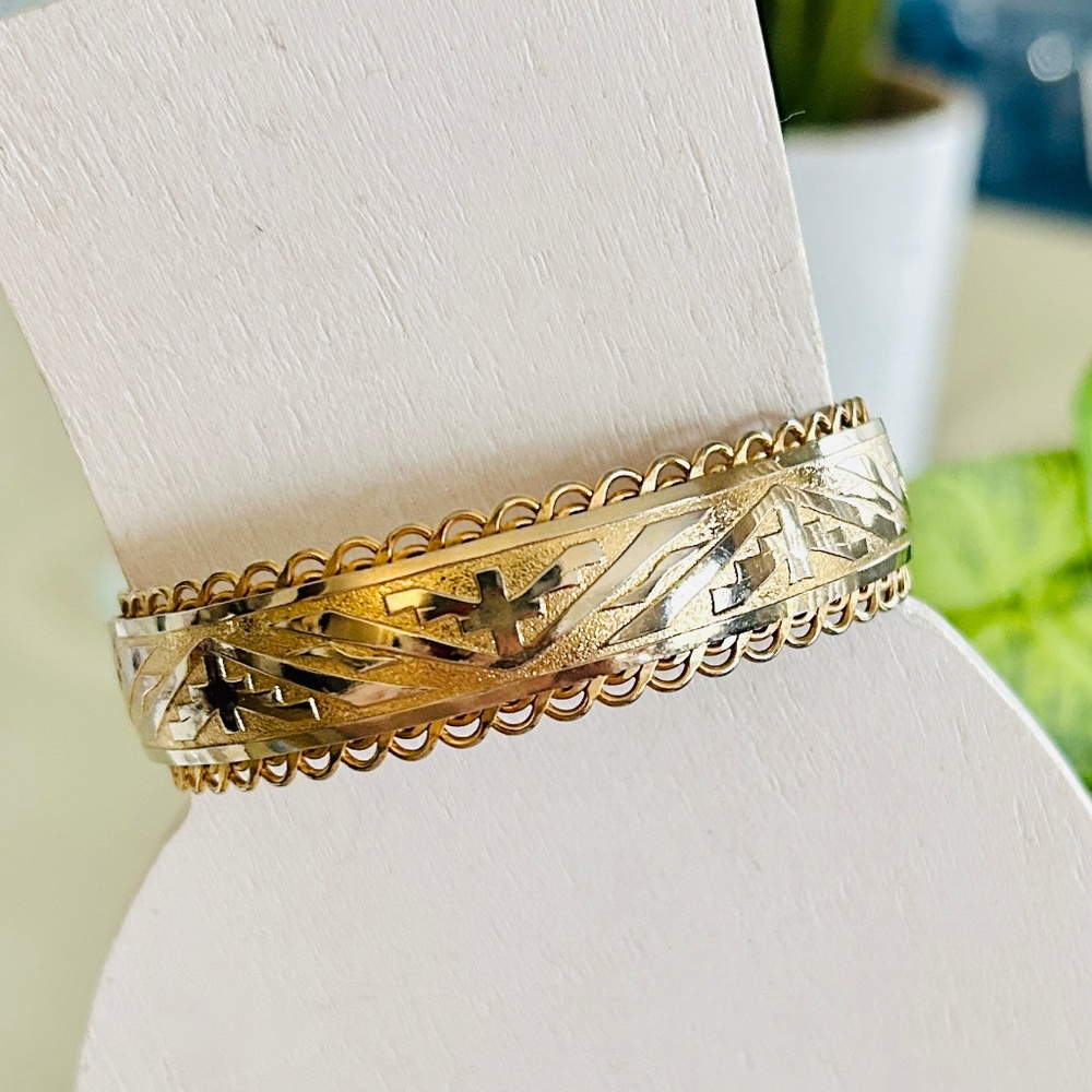 Vintage Scalloped Mesh Mixed Metal Cuff Bracelet featuring a Native American